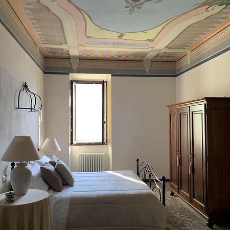 Апартаменти Sogni Nel Castello Crevoladossola Екстер'єр фото