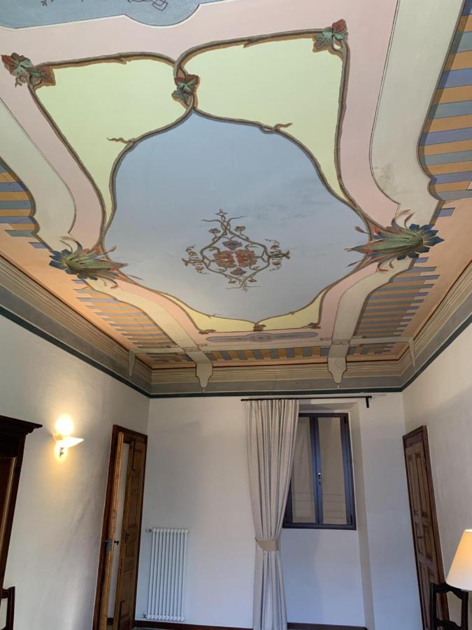 Апартаменти Sogni Nel Castello Crevoladossola Екстер'єр фото